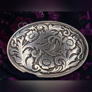 Western Floral Fine Pewter Belt Buckle. Circa 2003. Great American Products